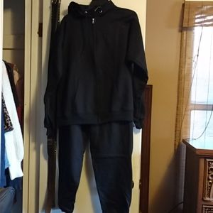 New Men's Hanes Jacket and Pants set